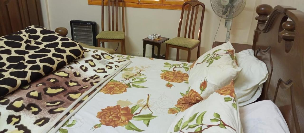 Castle House Apartment Karak Bagian luar foto