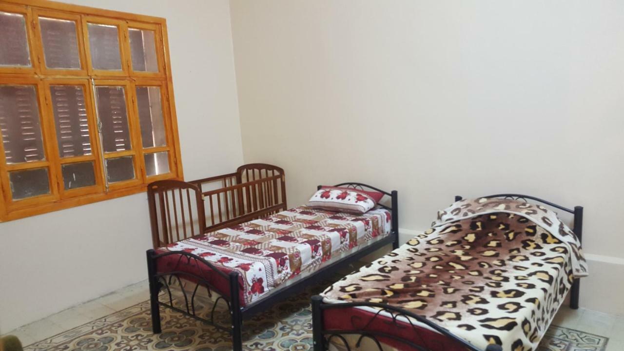 Castle House Apartment Karak Bagian luar foto
